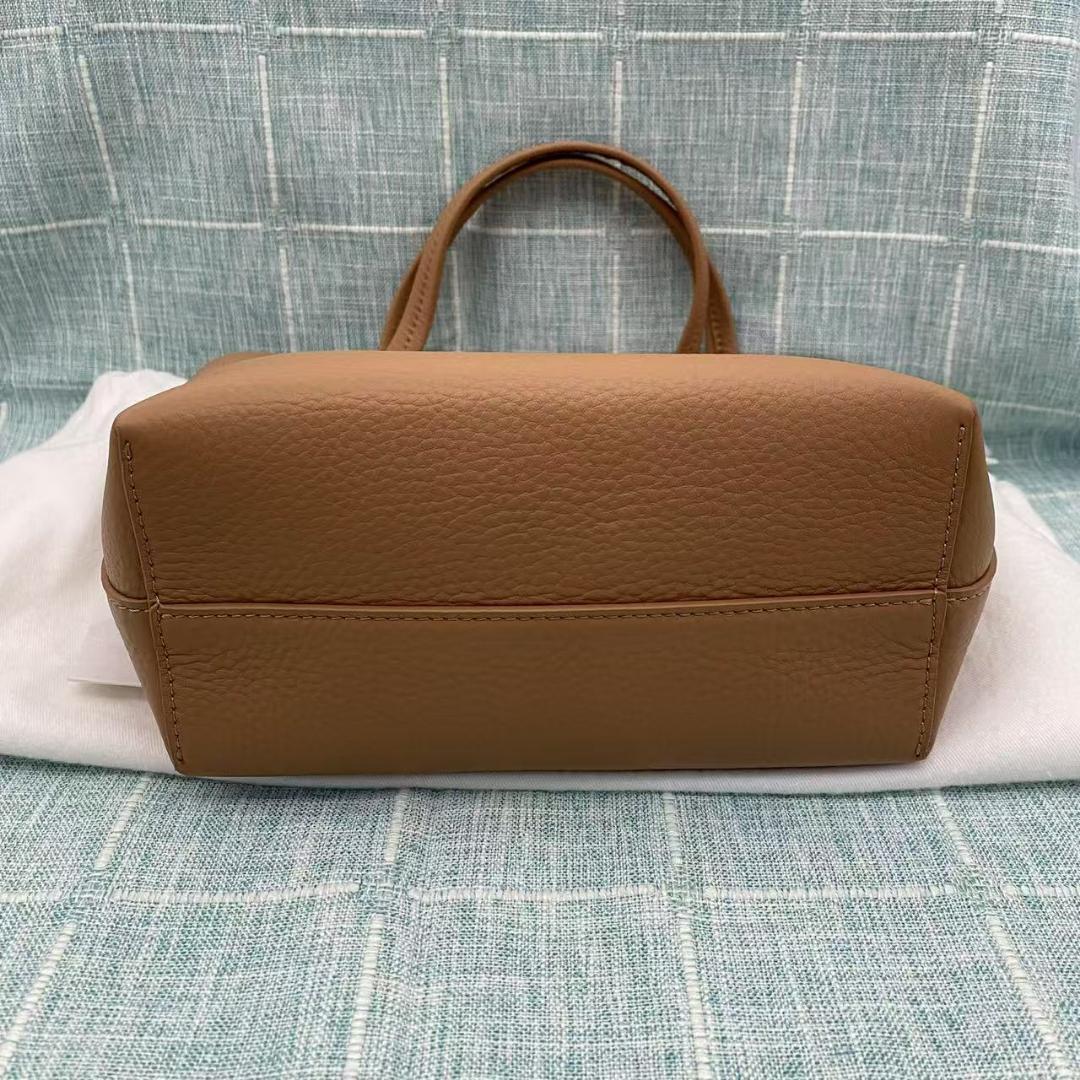 ザロウ THE ROW Park Tote Small