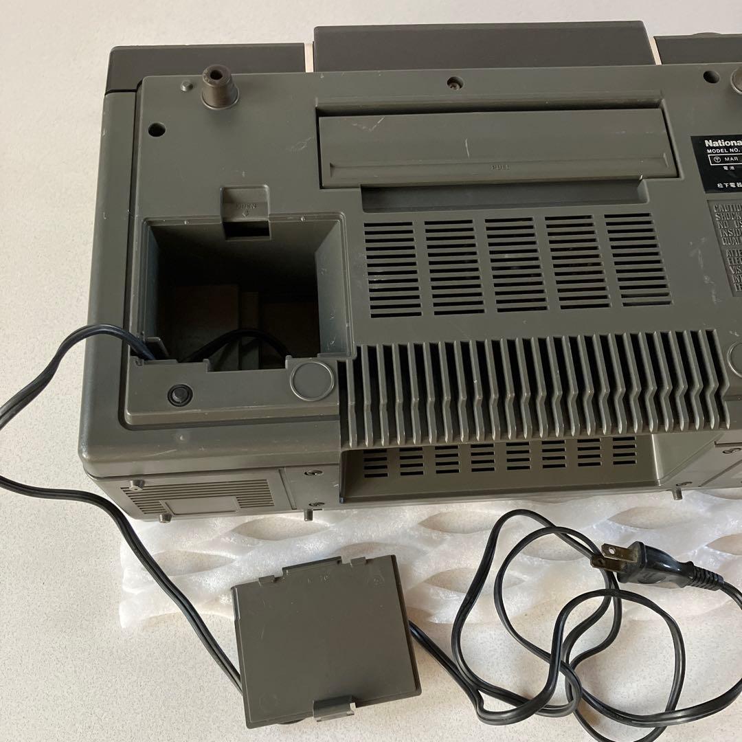 ナショナルＢＣＬラジオ　ＲＦーＢ３０　　　完動品