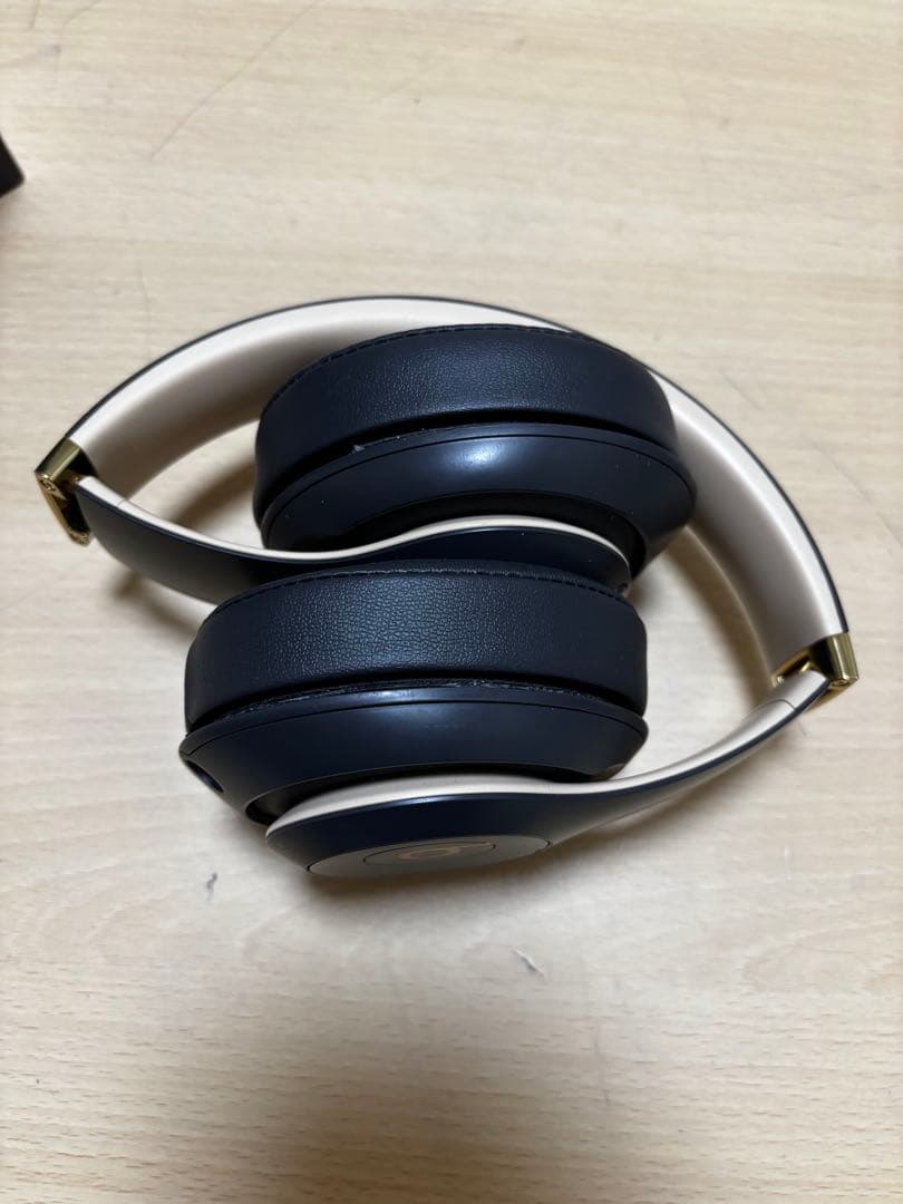 ヘッドホン beats studio 3 wireless