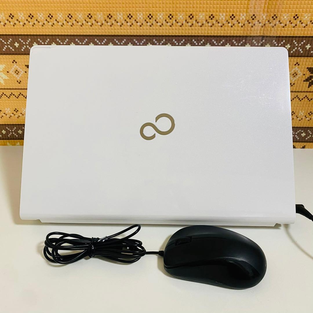 Y148 Fujitsuノートパソコンi7メモリ8G高速SSDサクサクWin11