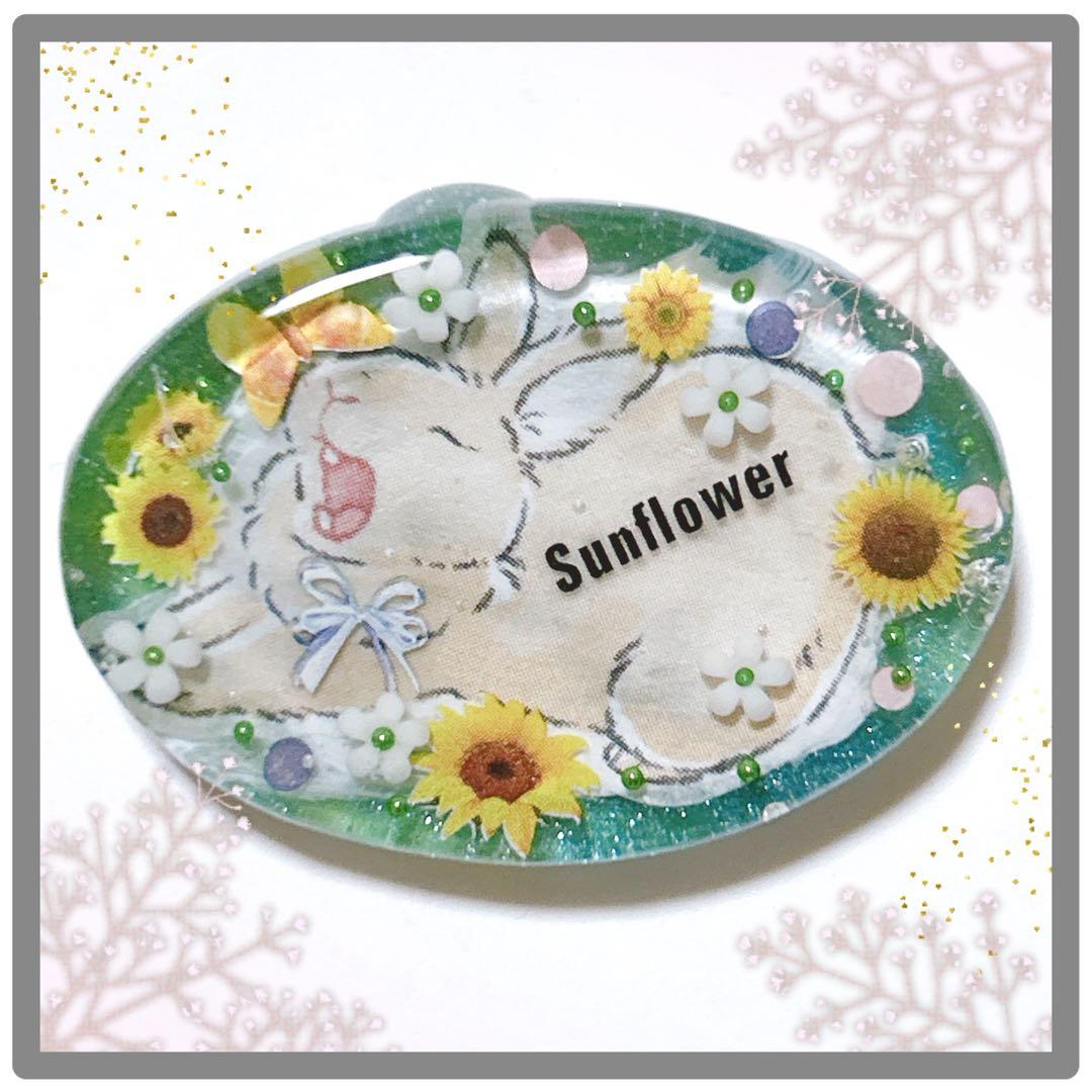 No 85❤︎まだまだ眠たい可愛いうさぎレジンヘアゴム❤︎٩(๑❛ᴗ❛๑)۶❤︎