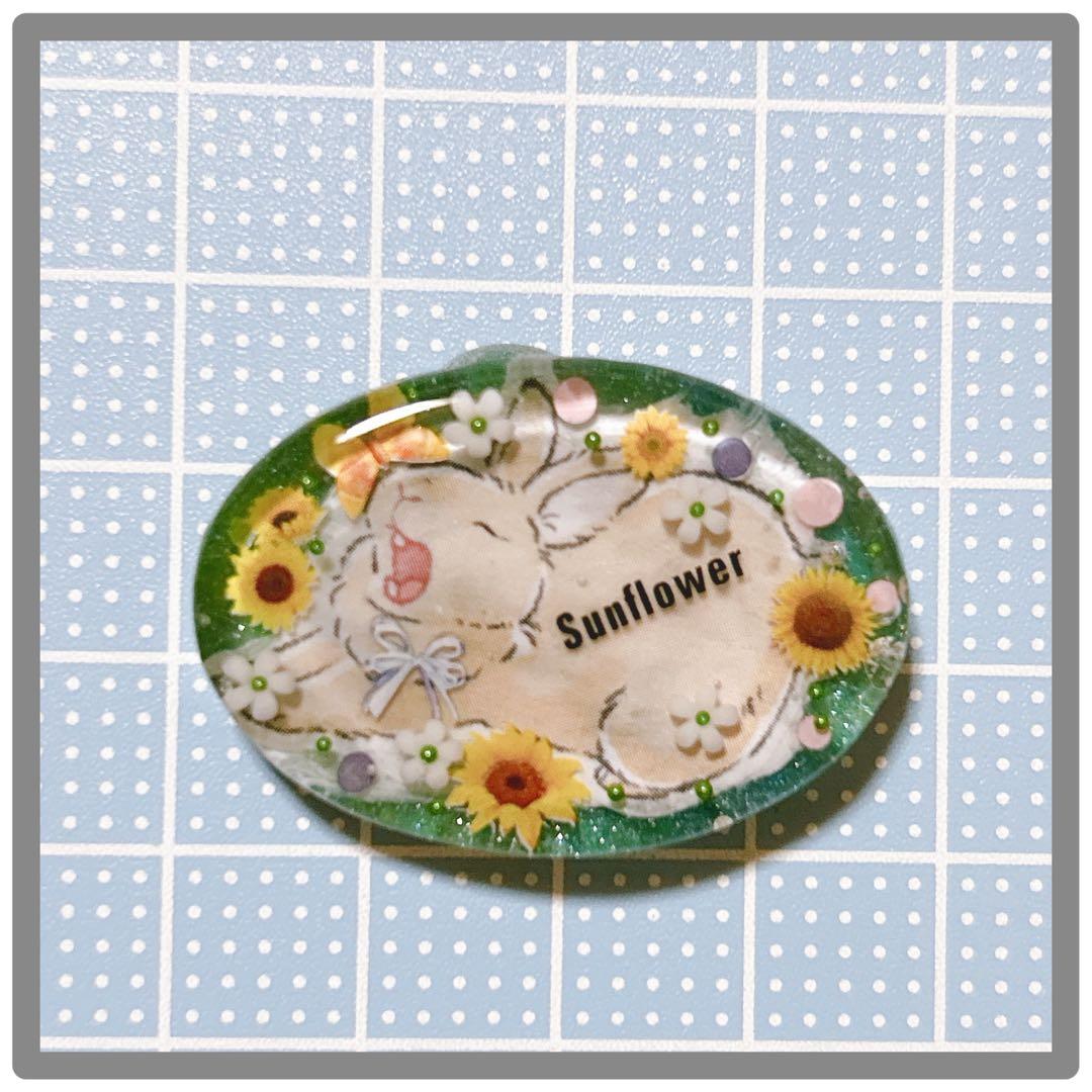 No 85❤︎まだまだ眠たい可愛いうさぎレジンヘアゴム❤︎٩(๑❛ᴗ❛๑)۶❤︎