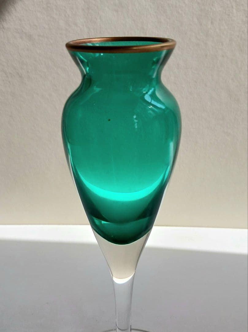 クリスマスバージョンのグラス　グリーンとレツトのグラス　六点です