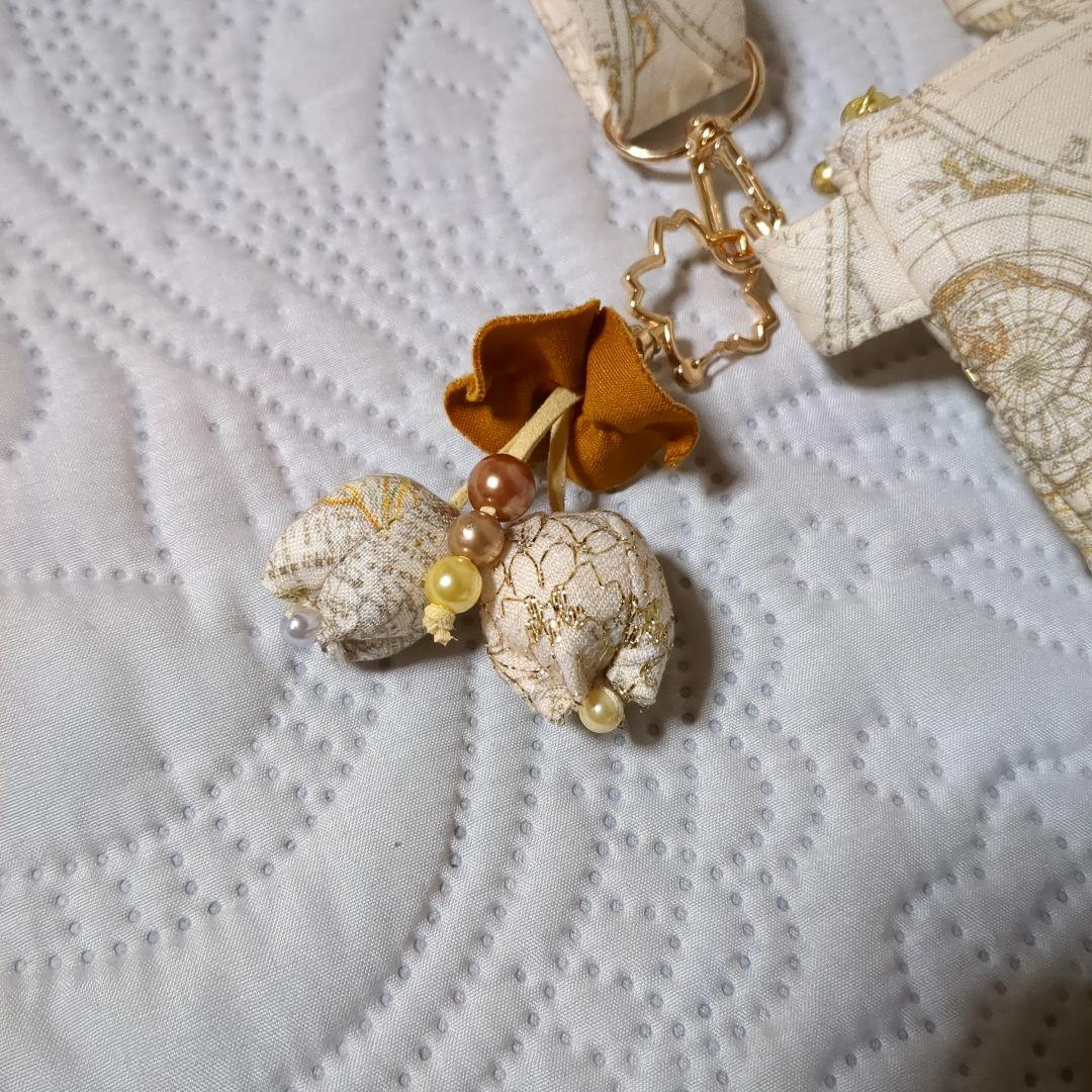 カラフルフリルバッグ…ユキエモン＆刺繍入りヌビキルト…他２点お纏め