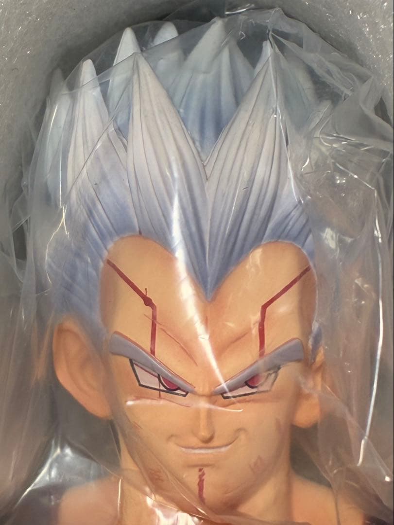 ドラゴンボール　ベジータ　3つ顔変えパーツ付き　新品未使用品。