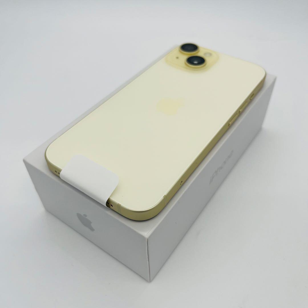 整備未使用　iPhone 15 128 GB SIMフリー　イエロー　本体