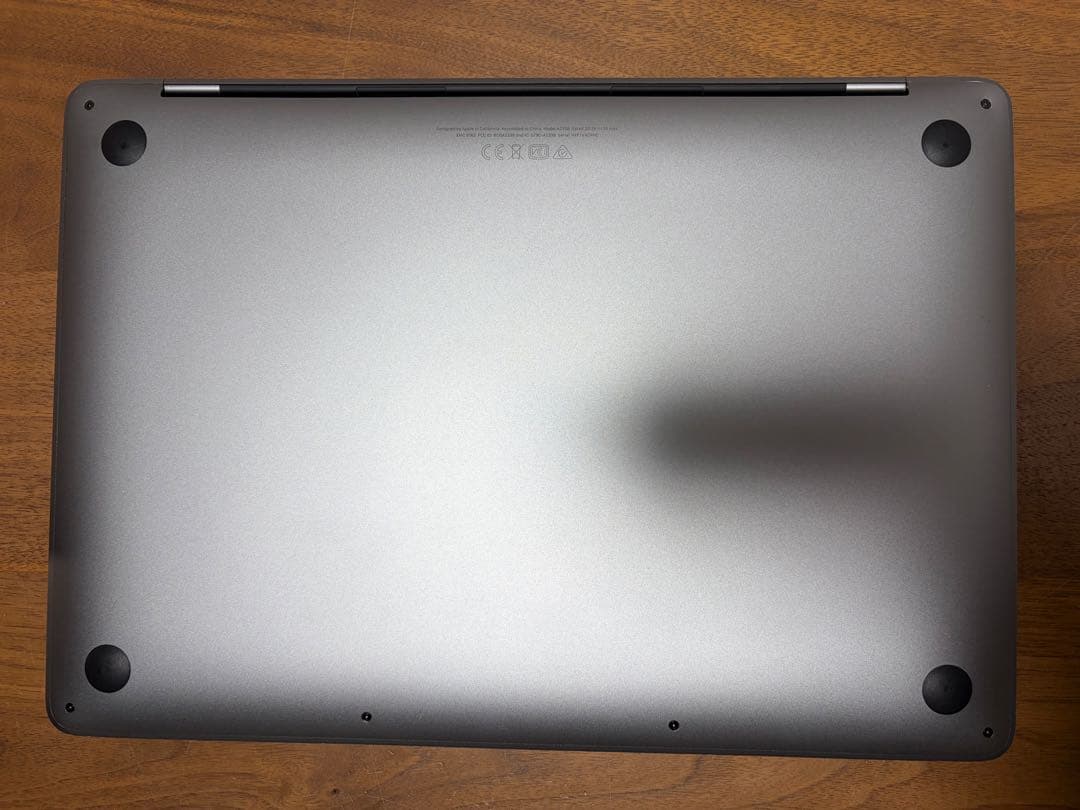 美品&高性能❗️MacBook Pro 2022 M2チップ 24GB&512GB