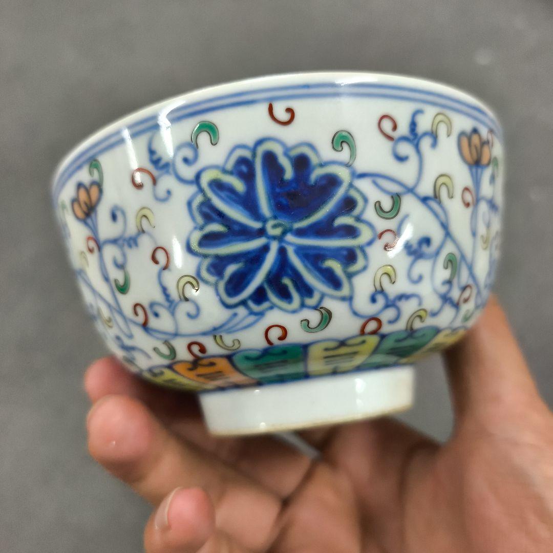 中国古美術 大清光緒年製 在銘あり 青華 粉彩 青い花模様の陶器 碗 茶道具