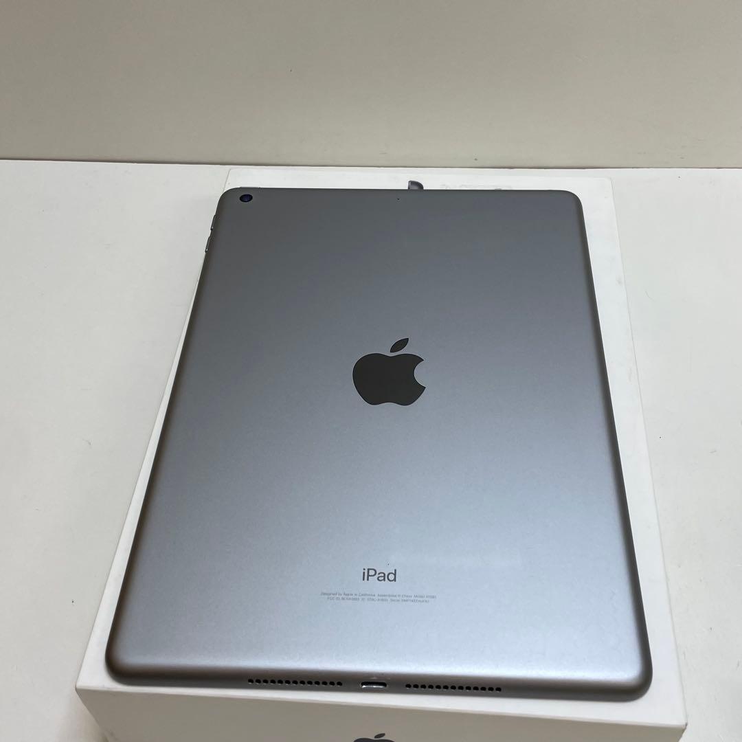 IPad 第6世代 32Gb Wi-Fi A1893