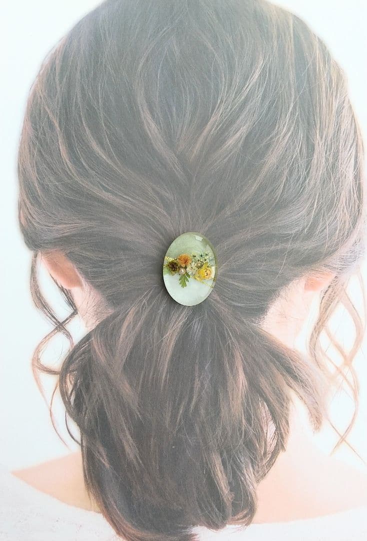 132.ハンドメイド レジンヘアゴムorポニーフック