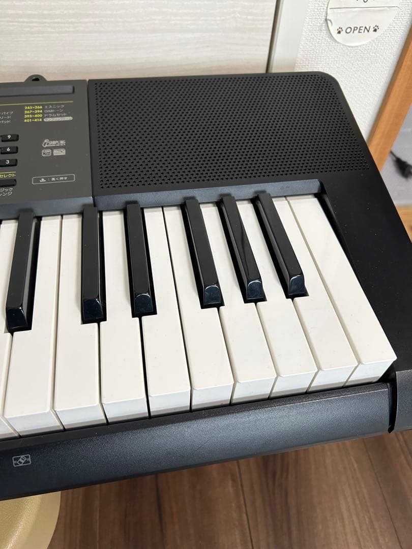 CASIO CTK-2200 キーボード 61鍵盤