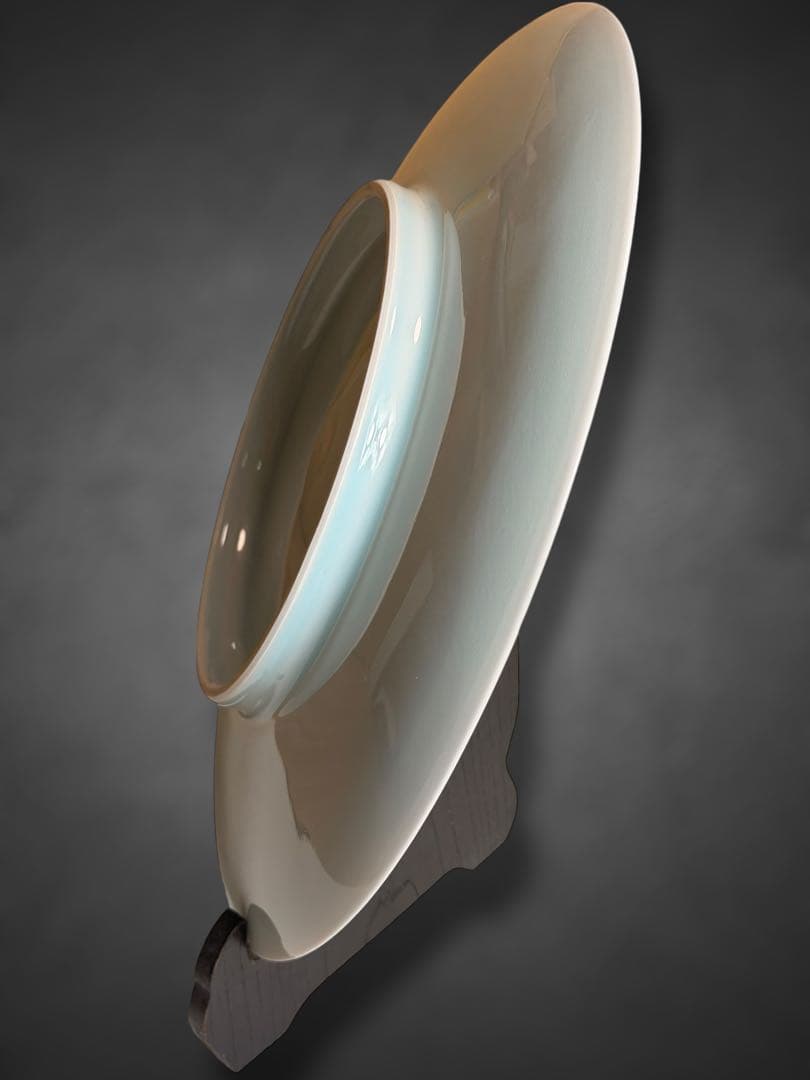 #人間国宝 塚本快示 快山窯 青白磁唐草文大皿 皿立て付属/【直径約32cm】