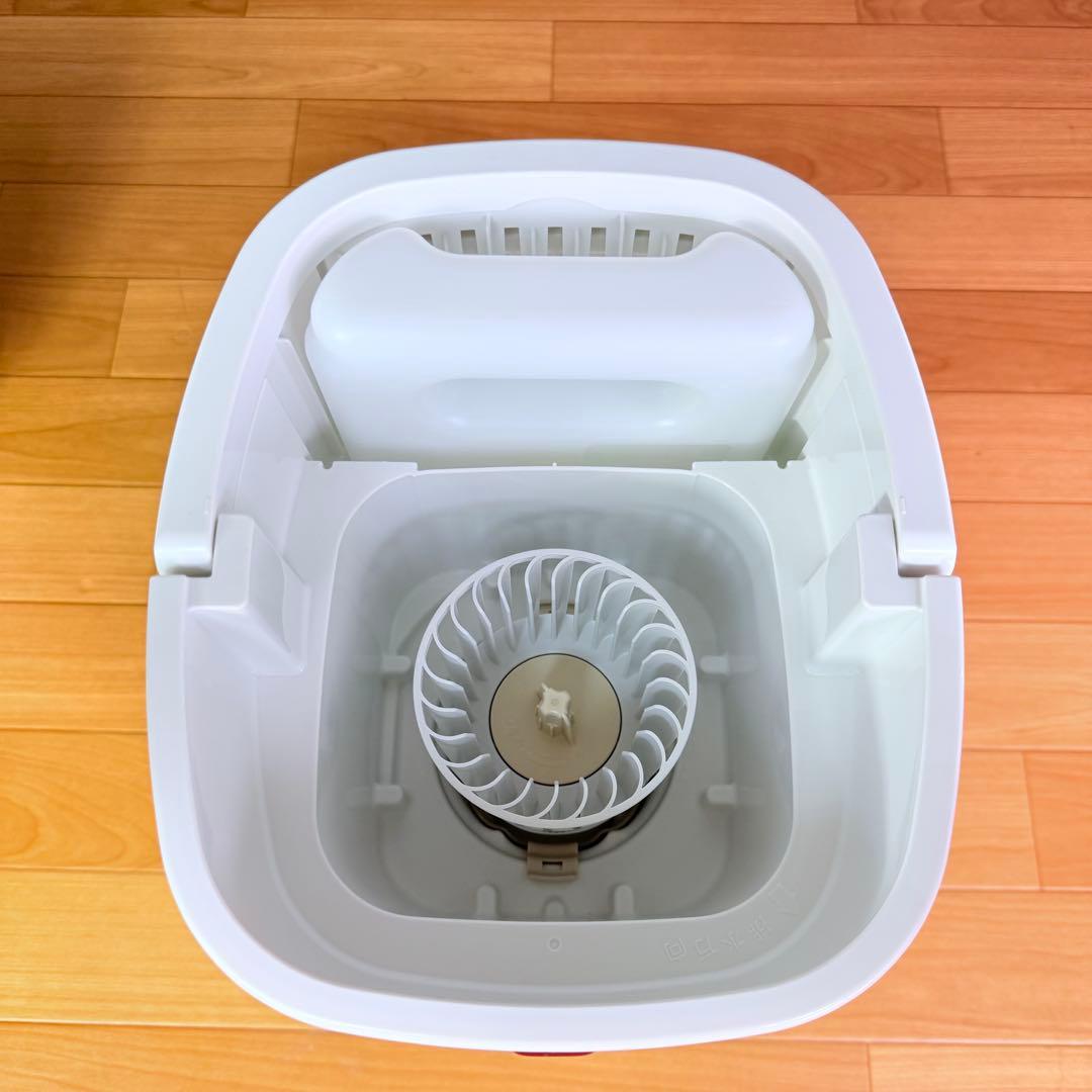【美品】CNR-400B ナノリフレ　美容健康機器　遠心噴霧式加湿美容器