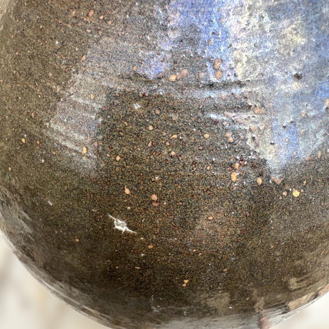 茶色の陶器ボトル高さ約２５、最大径約１６、底径１０.4、口内径約2.４センチ