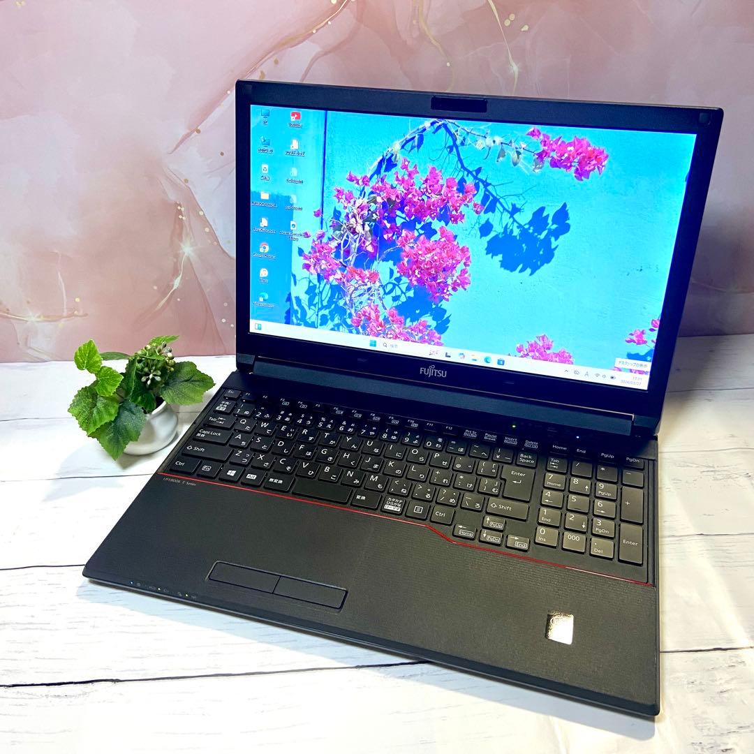 Windows11✨富士通 ノートパソコン✨大容量✨大画面✨初心者✨ノートPC