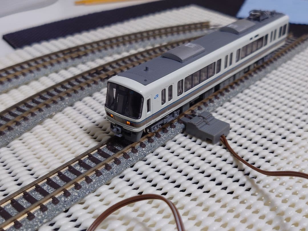 KATO 221系 6両編成 （4両基本セット+2両増結） 10-435