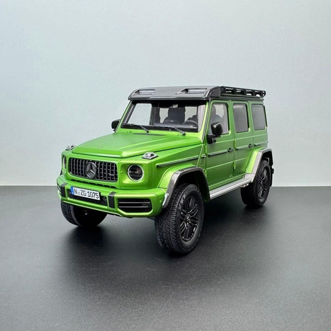 メルセデス・ベンツ Gクラス 1:18 スケールモデルミニカー