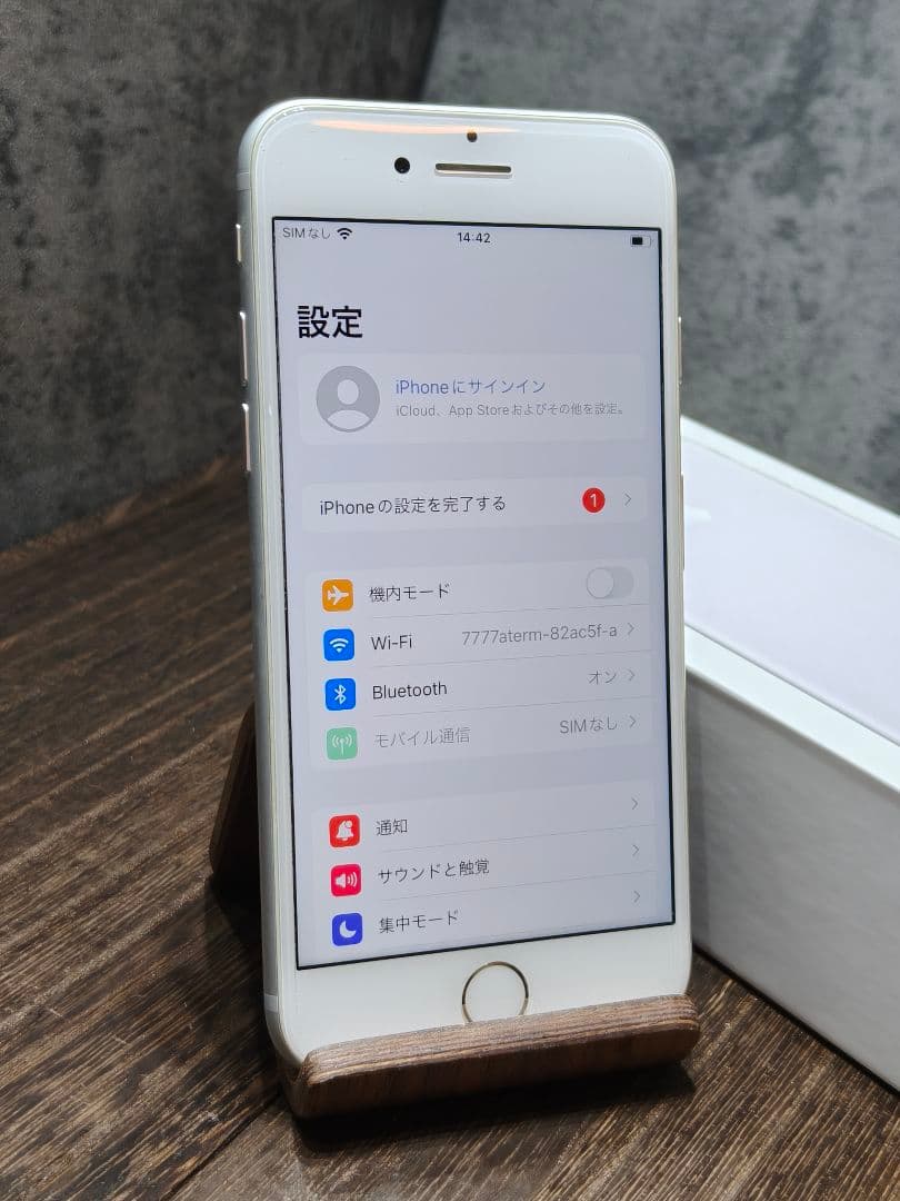 iPhone7 32GB SIMロック解除済み スマホ