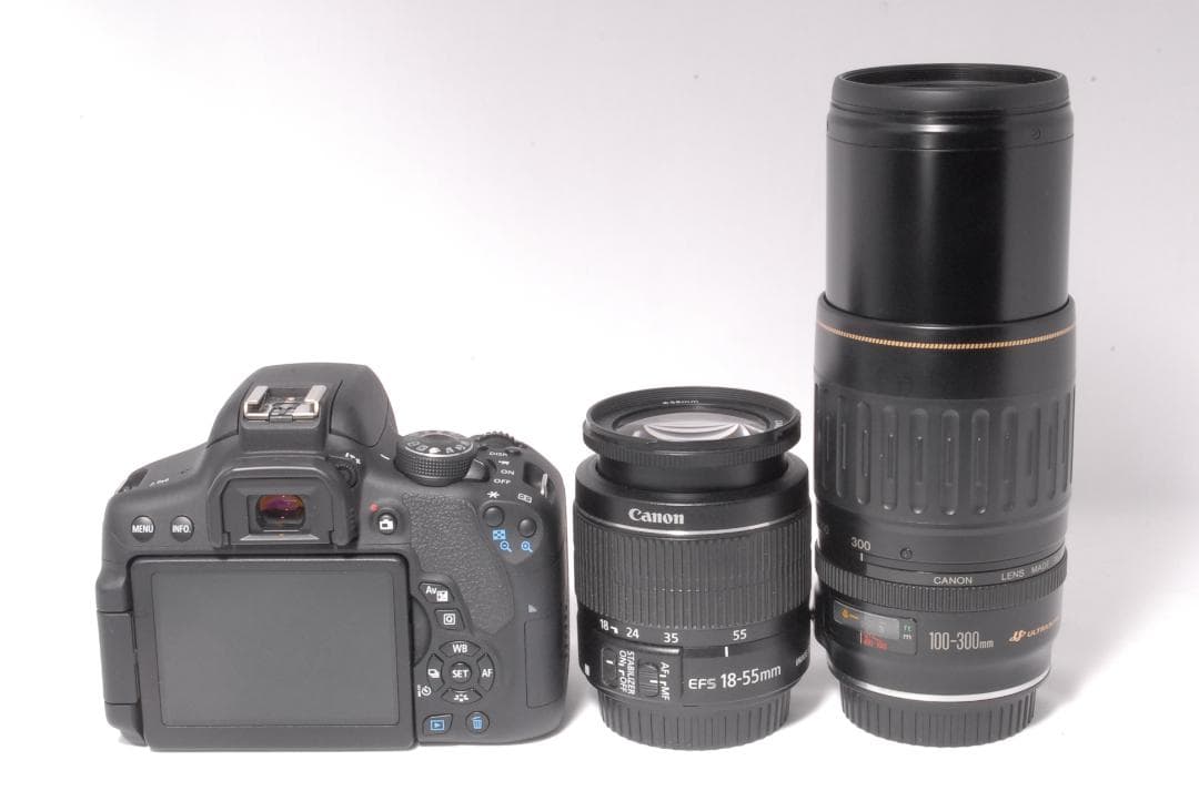 遠くも近くもバッチリ万能セット⭐️Canon Kiss X8i⭐️カメラバッグ付