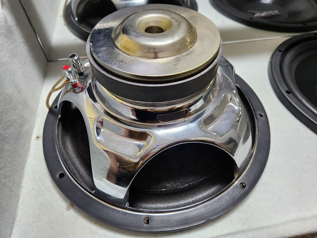 wahrock アメリカ　ウーファー 2個セット　ネオン付き。