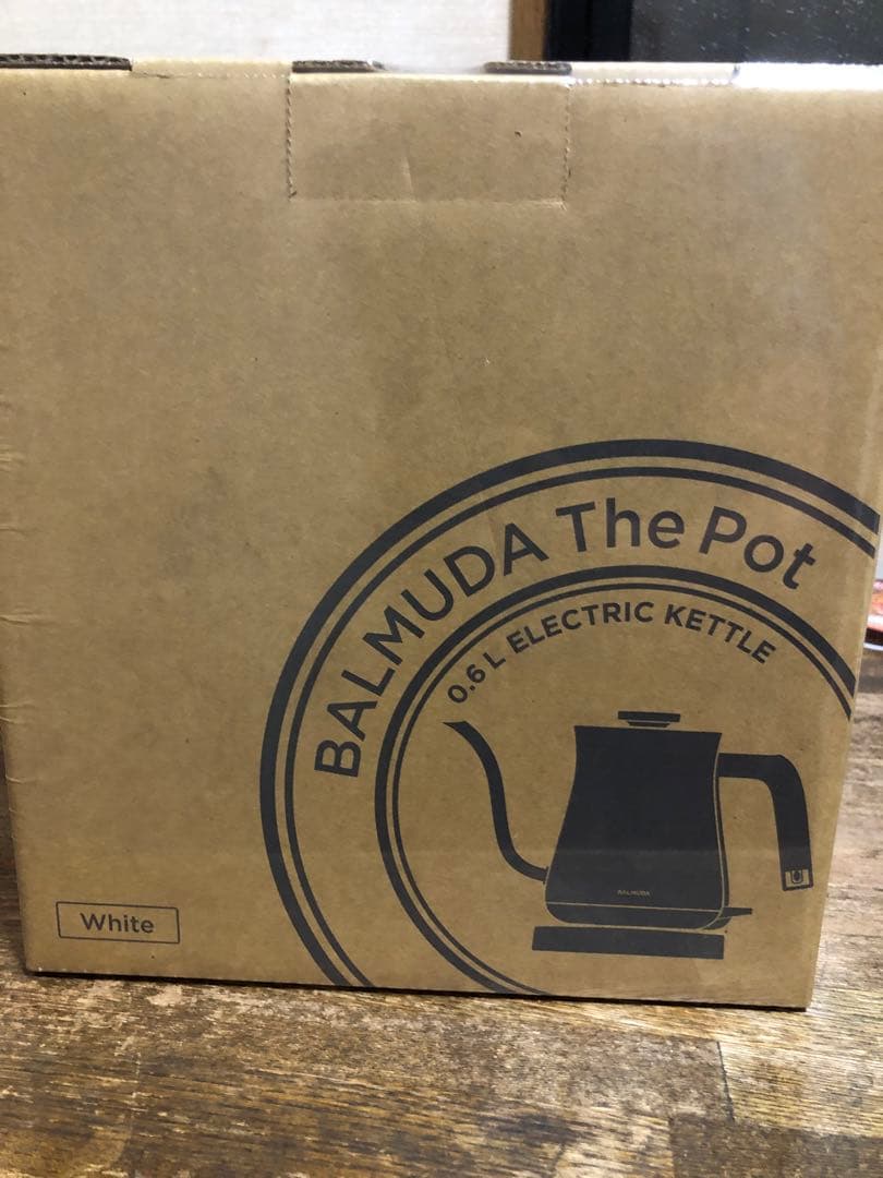 最終値下げ　BALMUDA The Pot 0.6L 電気ケトル 白　ホワイト