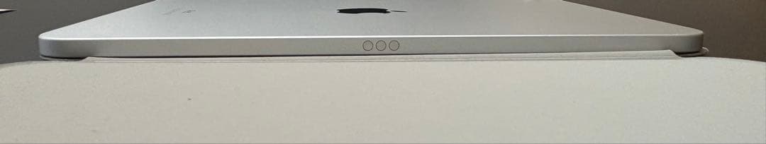 【かず】Apple iPad 第10世代 256GB wifiモデル