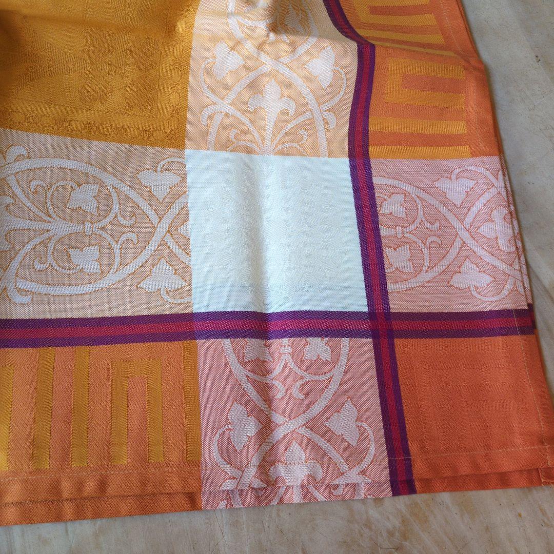 ル ジャカールフランセ　オレンジ系　テーブルクロス　175×250