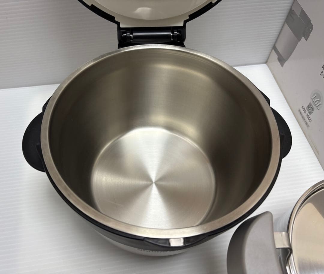 THERMOS　真空保温調理鍋 KBB-1600 未使用　素人自宅保管品