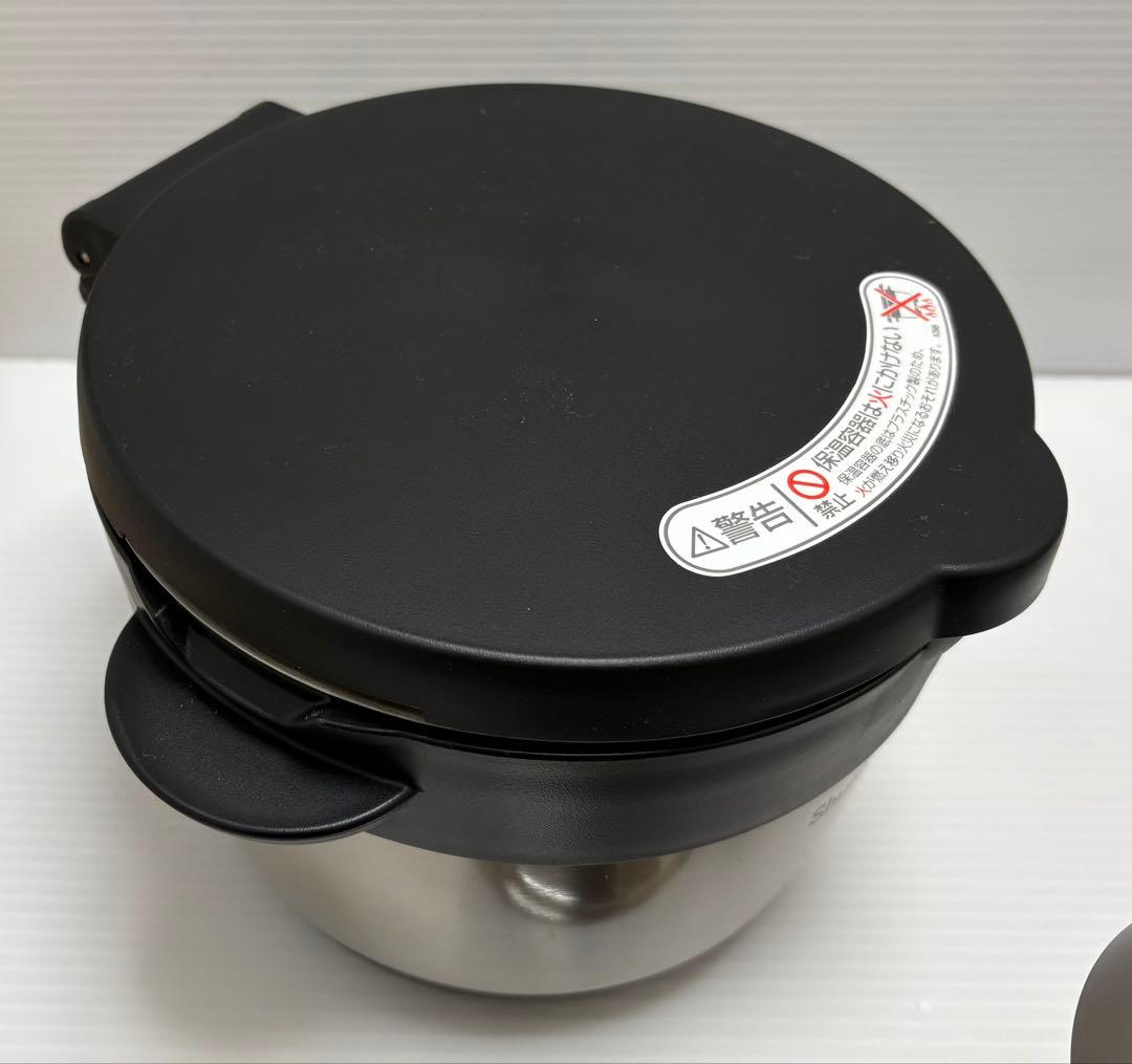 THERMOS　真空保温調理鍋 KBB-1600 未使用　素人自宅保管品