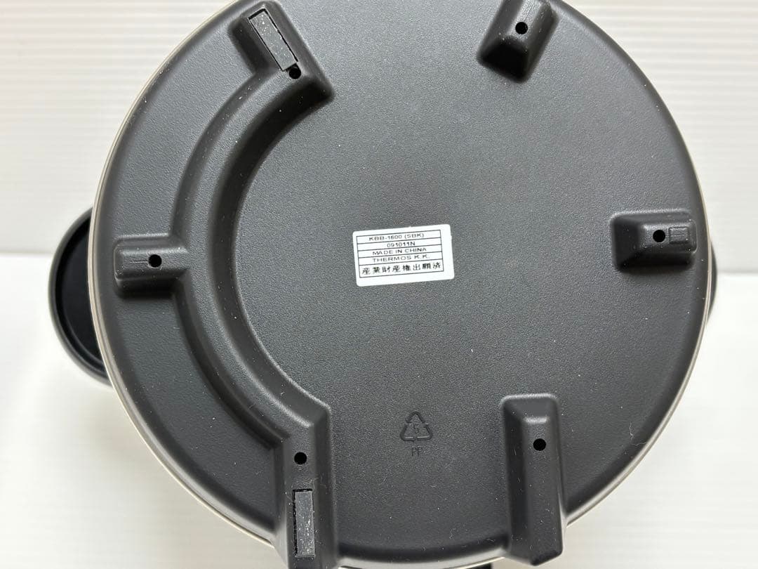 THERMOS　真空保温調理鍋 KBB-1600 未使用　素人自宅保管品