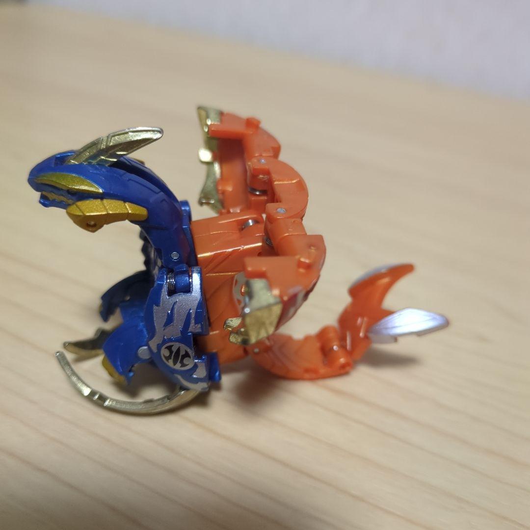 BAKUGAN 爆テク爆丸 轟ガリュウ　現状品