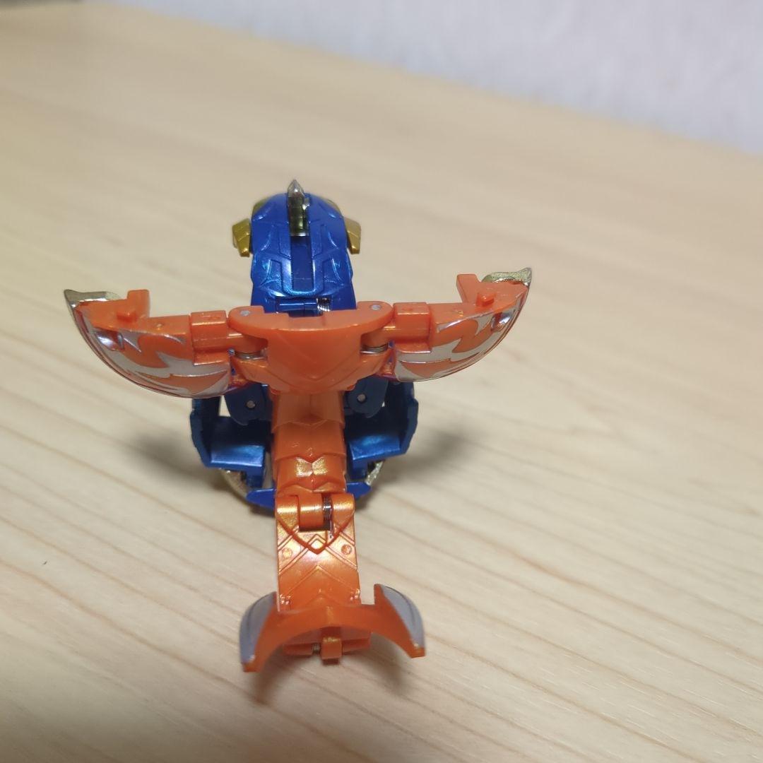 BAKUGAN 爆テク爆丸 轟ガリュウ　現状品