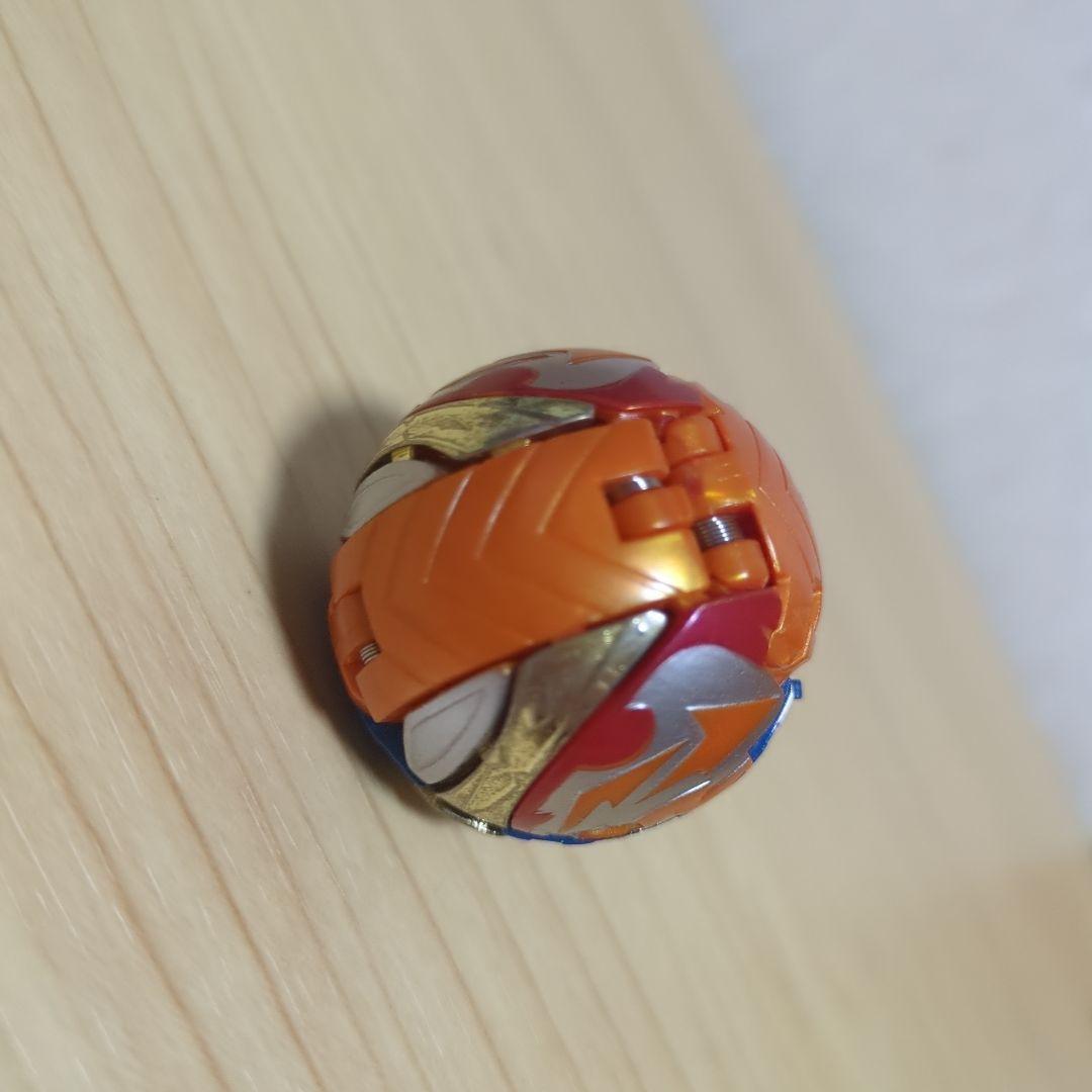 BAKUGAN 爆テク爆丸 轟ガリュウ　現状品
