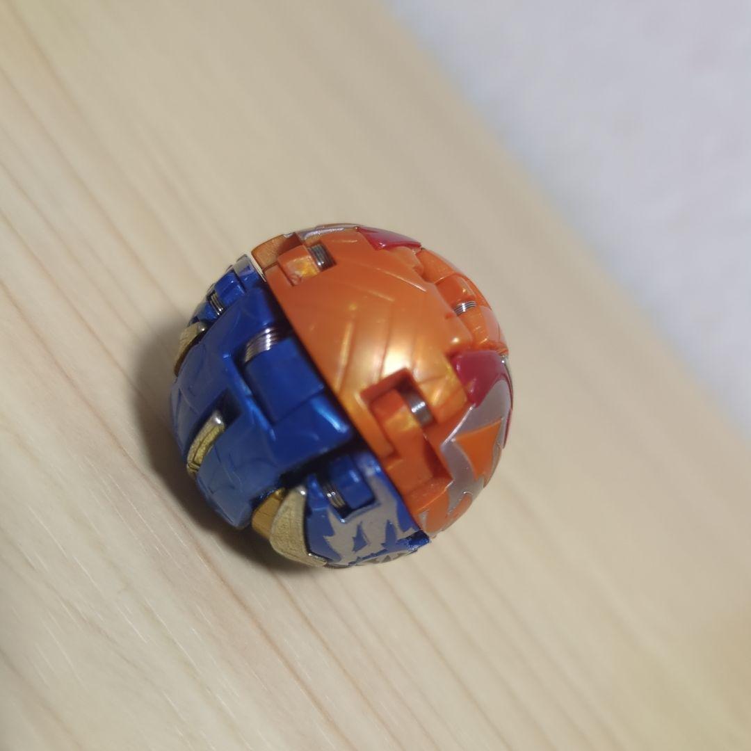 BAKUGAN 爆テク爆丸 轟ガリュウ　現状品
