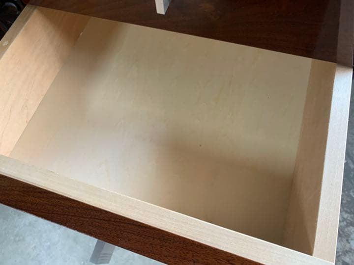 IDC モリシゲ　森繁　サイドテーブル　ナイトテーブル　飾り棚　花台　収納　棚