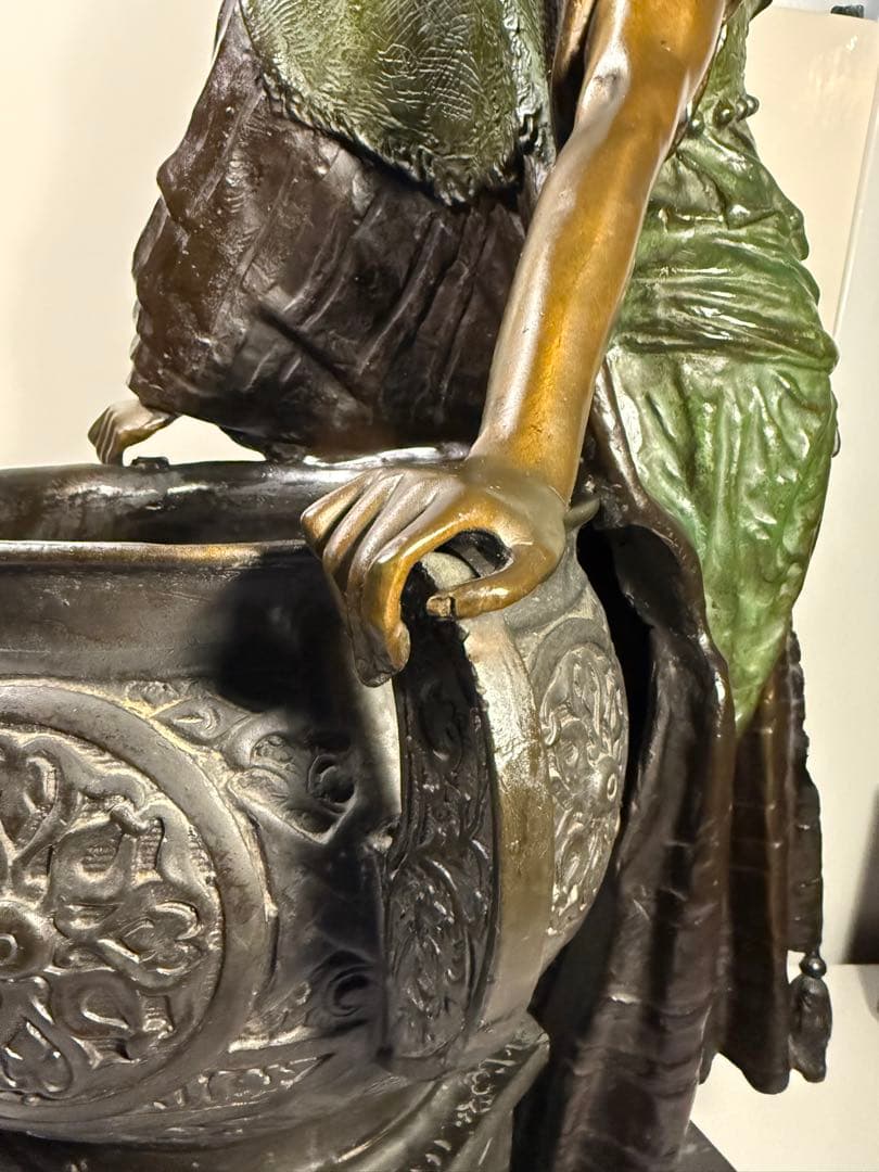 Arthur Waagen 《Arab Woman with Urn》H85cm