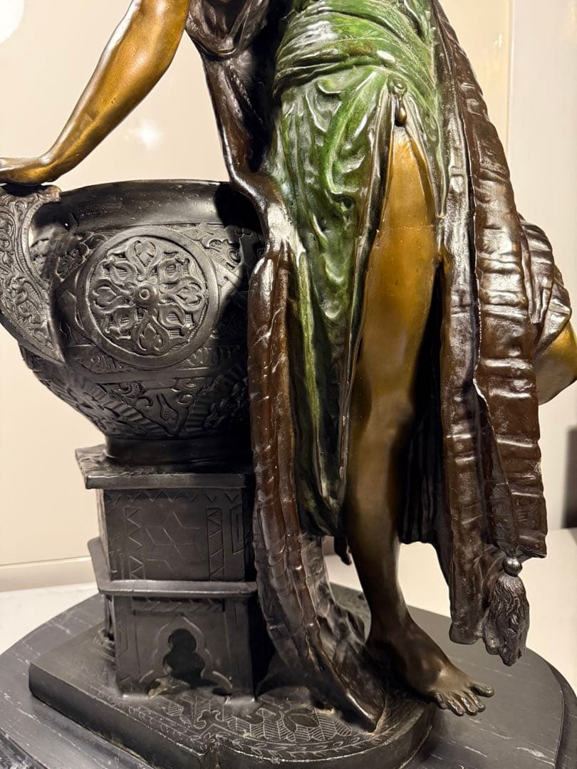 Arthur Waagen 《Arab Woman with Urn》H85cm