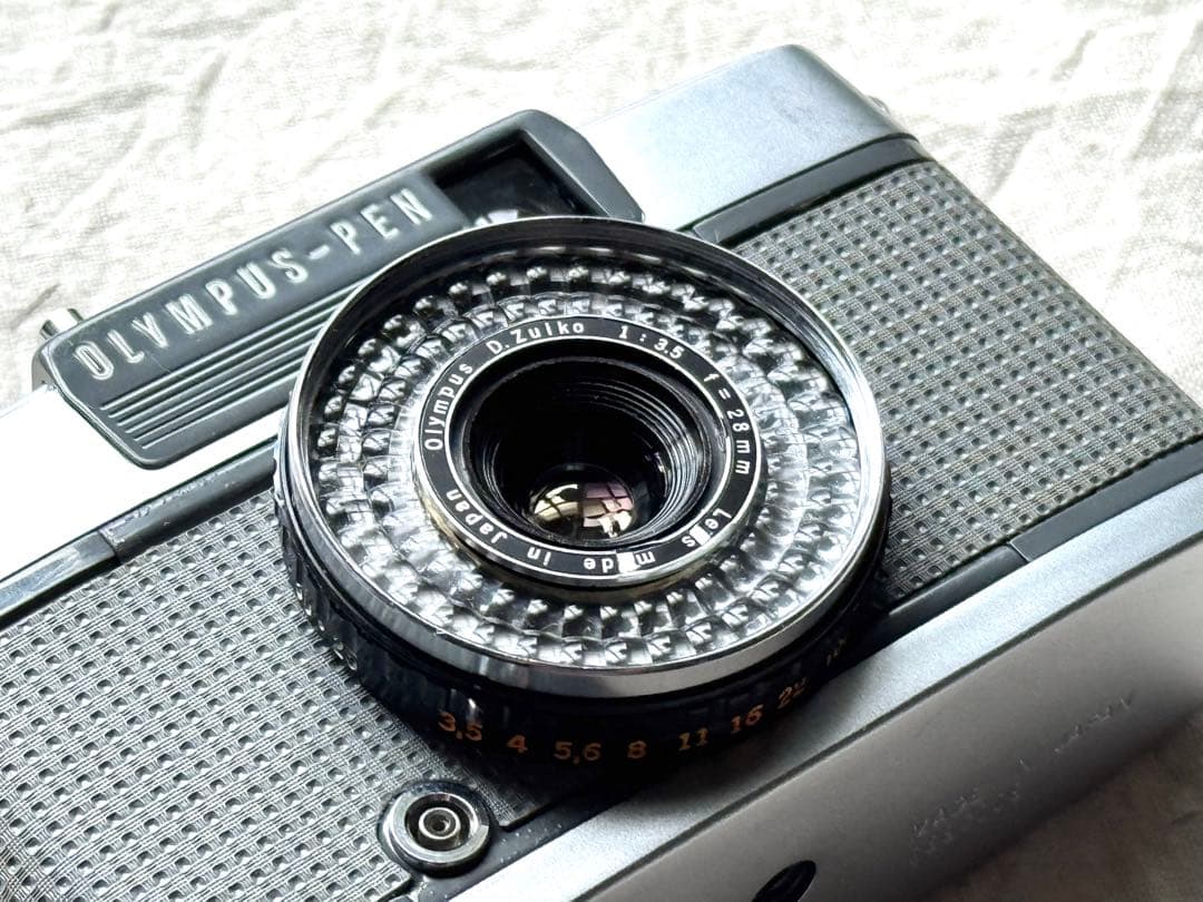 ⌘オーバーホール済み！ 完動品！ 作例あり OLYMPUS PEN EE-2⌘