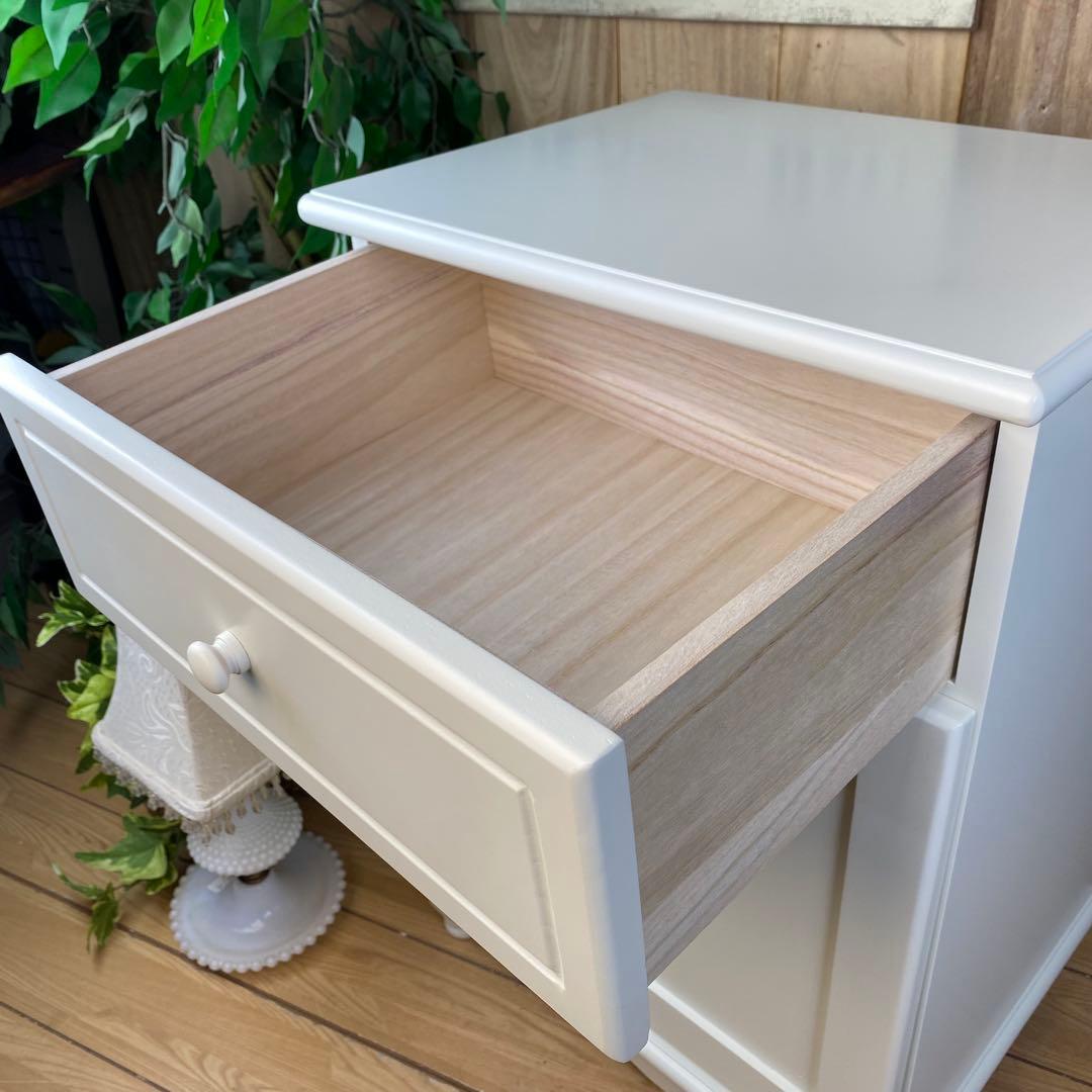 フレンチカントリー北欧調ホワイトサイドキャビネット飾り棚収納家具姫系インテリア