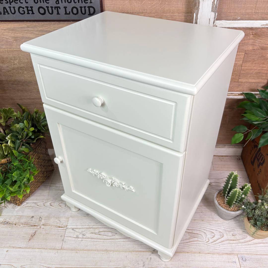 フレンチカントリー北欧調ホワイトサイドキャビネット飾り棚収納家具姫系インテリア