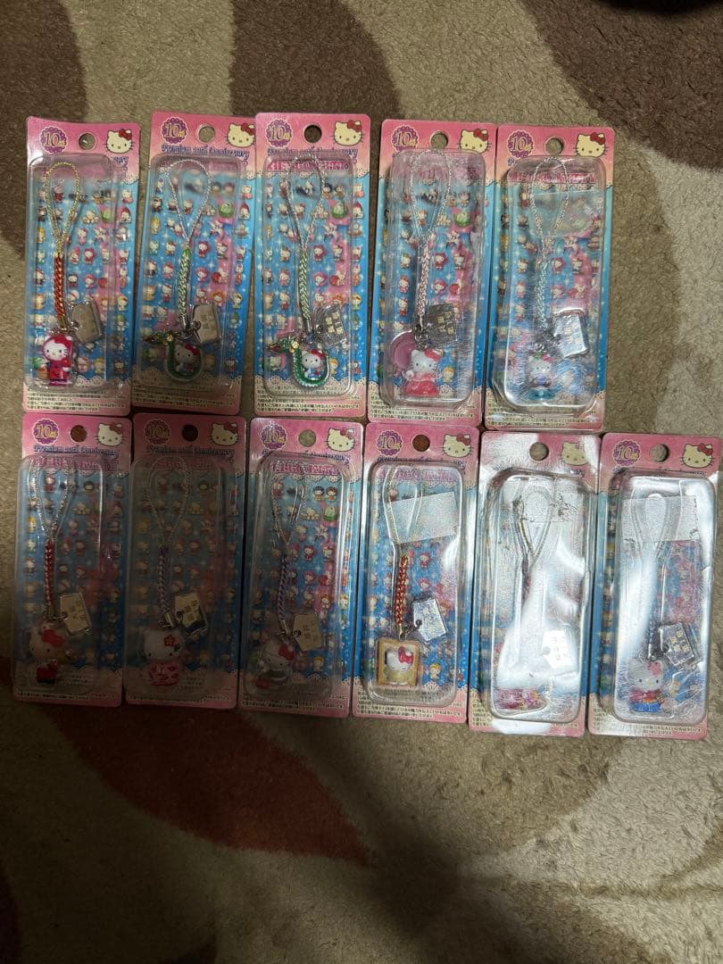 ご当地キティ　10周年アニバーサリー　根付け　まとめ売り