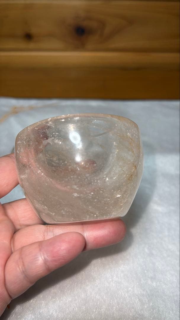 ②天然本水晶 浄化皿 手磨き リモナイト共生 小鉢 コップ 水晶水エッセンス作り