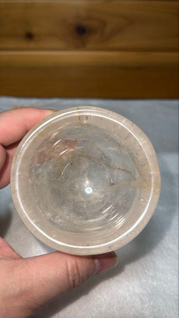 ②天然本水晶 浄化皿 手磨き リモナイト共生 小鉢 コップ 水晶水エッセンス作り