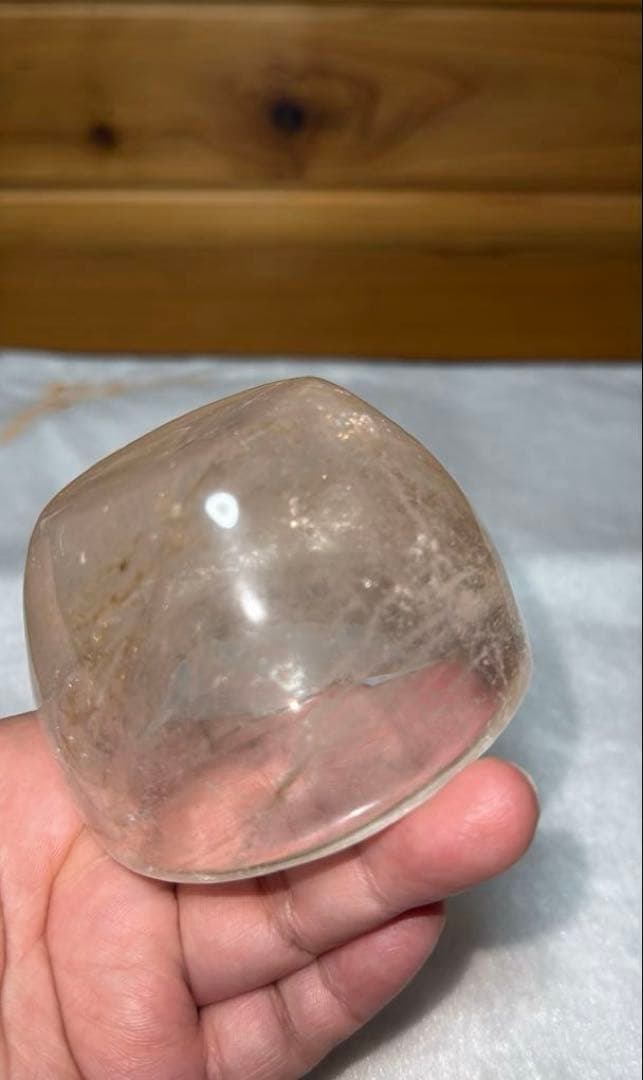 ②天然本水晶 浄化皿 手磨き リモナイト共生 小鉢 コップ 水晶水エッセンス作り