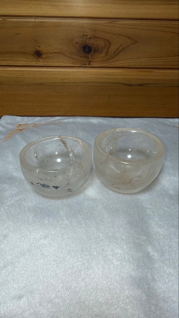 ②天然本水晶 浄化皿 手磨き リモナイト共生 小鉢 コップ 水晶水エッセンス作り