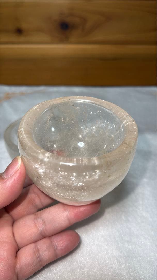 ②天然本水晶 浄化皿 手磨き リモナイト共生 小鉢 コップ 水晶水エッセンス作り