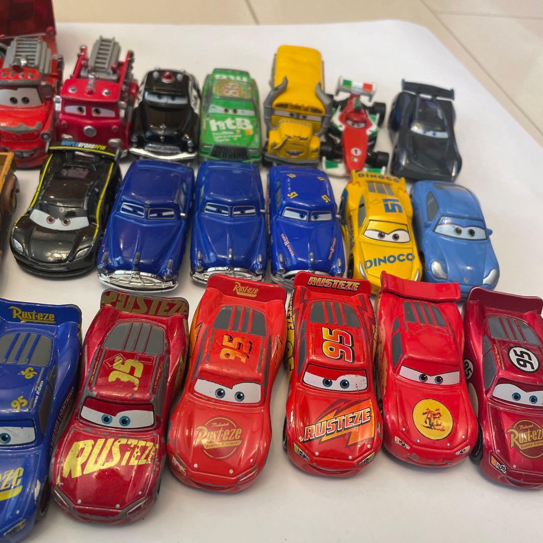 カーズ ミニカー 31台セット