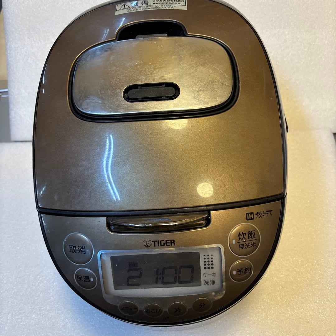 TIGER JKT-P100 炊飯器 5.5合炊き ダークブラウン　動作確認済