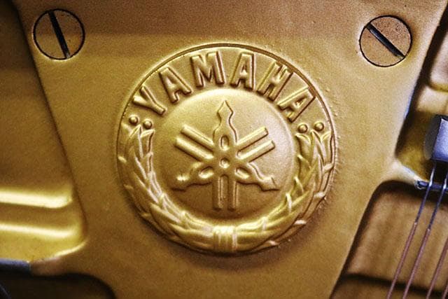 アップライトピアノ【ヤマハ W106】販売