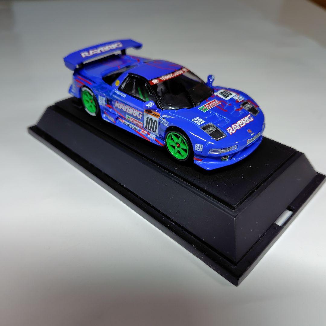 ハローキティレースクイーンとRAYBRIG NSX GT ダイキャストモデル